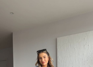 7 Ways to Style a Silk Skirt Like a Chic French Girl