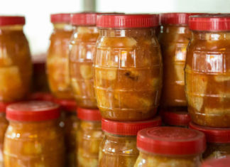 What’s the Difference Between White and Red Chao?