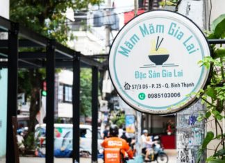 “A Taste of Gia Lai: Exploring the Delights of Bun Cua Thoi in Binh Thanh Alley”