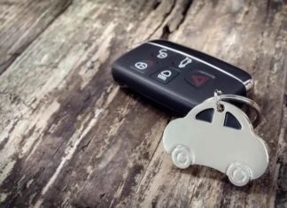 “Jumpstarting Your Car: A Step-by-Step Guide When Your Key Fob Battery Dies”