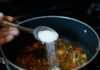 Is It Harmful to Add MSG Directly to a Boiling Pot of Soup?