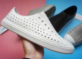 How to Choose the Right Sandals or Shoes for Rainy Weather to Prevent Slipping?