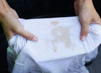 Should You Put Dirty Clothes Directly Into the Washing Machine?