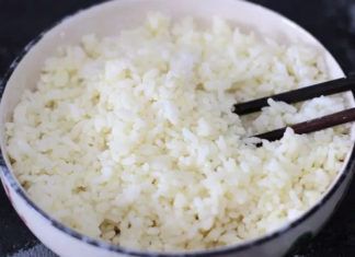 Is It Advisable to Use Leftover Rice for Porridge?