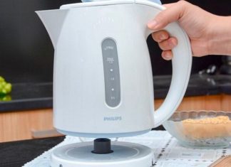 Should You Buy a Plastic Electric Kettle?