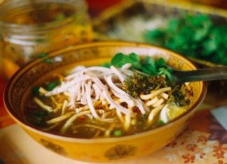 The Wonders of Sapa’s Carbonated Spring: A Signature Delicacy of North-Western Vietnam’s Highlands