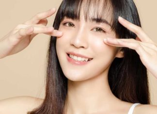 6 Eye-Care Mistakes That Age Your Skin and How to Avoid Them