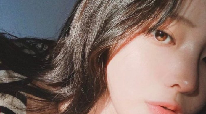 A Flawless, Glowing Complexion: 5 Ways to Achieve a Deep Clean Without a Cleanser