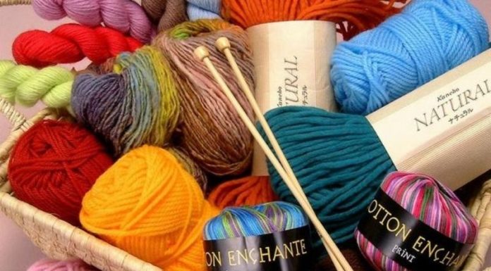 What Do You Need for Knitting? 7 Essential Knitting Tools for Beginners.