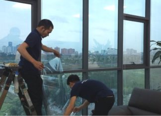 Does Applying Heat-Insulating Film to Glass Provide Effective Heat Protection?