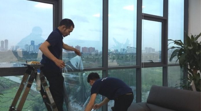 Does Applying Heat-Insulating Film to Glass Provide Effective Heat Protection?