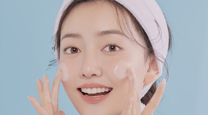 The Ultimate Guide: 10 Silky, Non-Greasy Primer Picks for Oily Skin