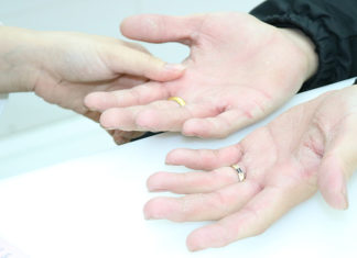 Is Vaseline’s Hand and Nail Cream Really a Cut Above the Rest?