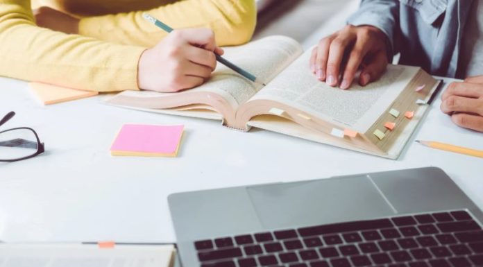 The Top Reputable and High-Quality Universities for the ‘R’ Group