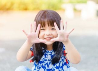 Captivating Names for Baby Girls with the Surname Ly: Charming and Meaningful Options for Proud Parents