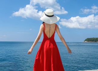 5 Beach Outfits for the Modest Fashionista