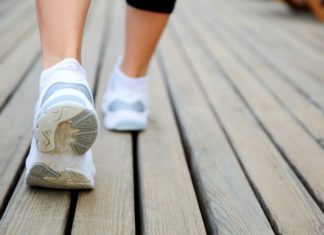 How to Stay Safe and Healthy While Walking in the Heat?