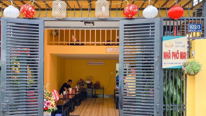 “Unveiling” the Top 5 Mouth-Watering Cheese Chicken and Cheese Pork Hot Plate Dishes in Saigon: A Tasty Treat You Don’t Want to Miss