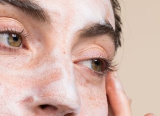 5 Skin Care Tips for Baby-Soft Skin from Your Daily Routine