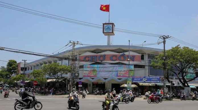 Danang’s Con Market Food Tour: A Taste of Central Vietnam’s Delights