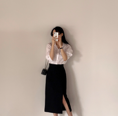 The Ultimate Guide to Styling: 4 Outfit Ideas to Pair with Flats for an Instant Height Boost