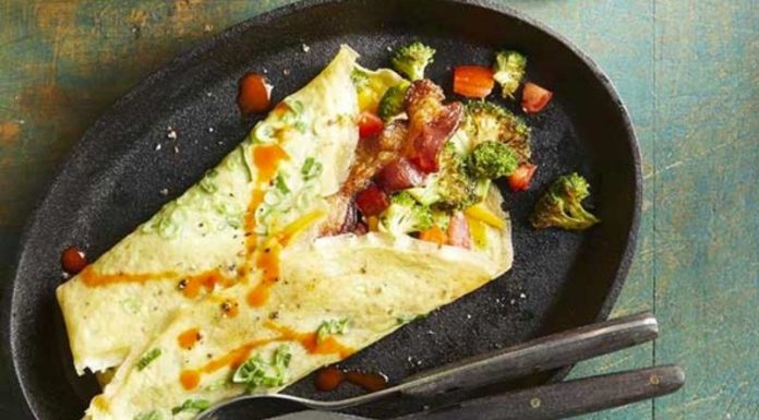 10 Delicious and Nutritious Low-Carb Breakfast Ideas