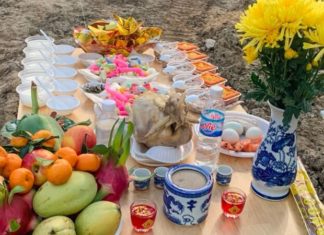 The Ultimate Guide to the Traditional Vietnamese Fruit Tray for Housewarming Ceremonies