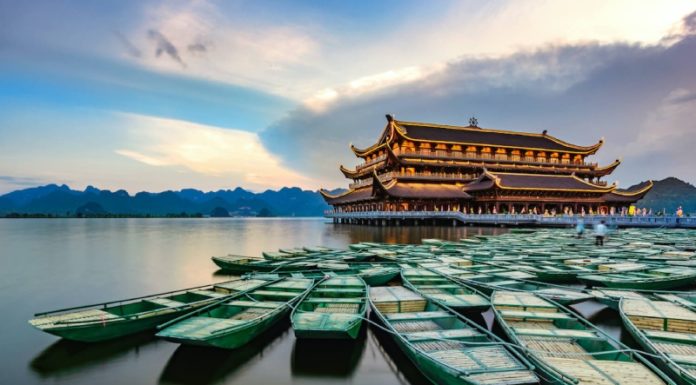 Gourmet Delights of Ha Nam: 15 Irresistible Local Specialties to Savour and Gift.