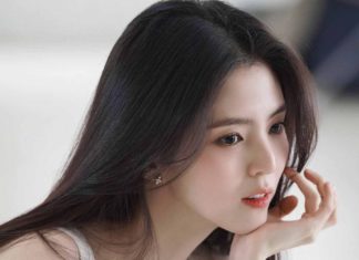 “Han So Hee Defies Age: Radiant Skin at 30”