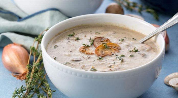 The Ultimate Guide to Cooking Creamy Traditional Mushroom Soup: Delight Your Family with This Flavorful Dish
