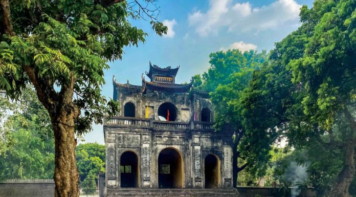 The Tasty Treats of Hung Yen: 15 Delicacies to Savour and Gift