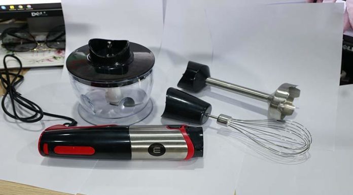 The Ultimate Guide to Cleaning Your Immersion Blender: A Step-by-Step Tutorial