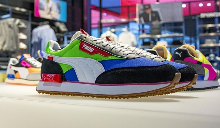 The Ultimate Guide to Buying Puma Sneakers Abroad: A Step-by-Step Walkthrough