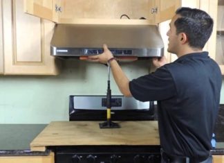 Should You Keep the Window Open When Using a Range Hood? A Simple Answer You May Be Getting Wrong.
