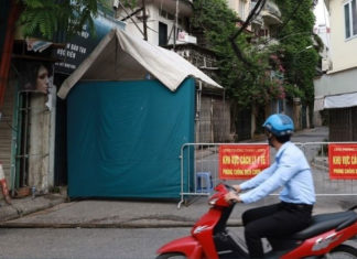 Do I Need to Self-Isolate After Tet When Returning to the City? How Do I Report My Health Status?