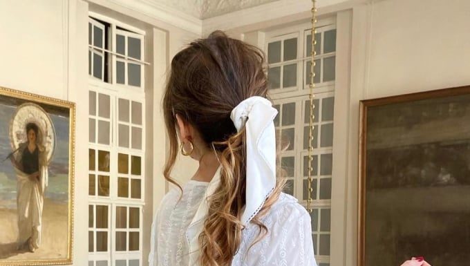 5 French-Girl Hairstyles That’ll Make You Look Cute and Cheerful