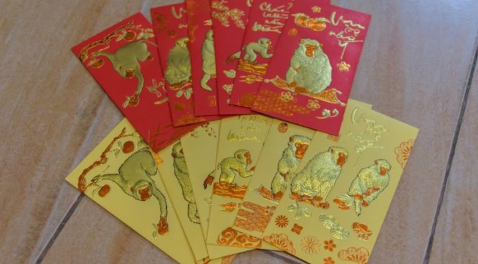 How Much Lucky Money Should You Give? A Unique, Fortunate, and Meaningful Amount.