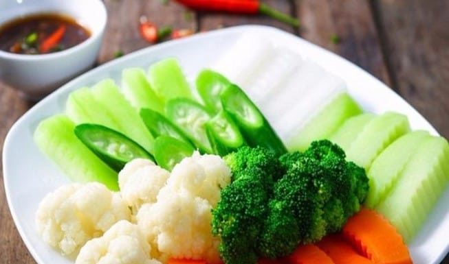 The Secret to Perfectly Crisp and Tasty Boiled Veggies