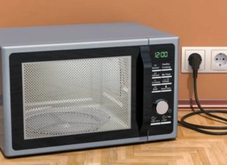 Should You Unplug Your Microwave After Use?