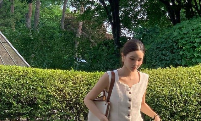 The Ultimate Guide to Versatile Outfits: Look Fabulous at Work and Play