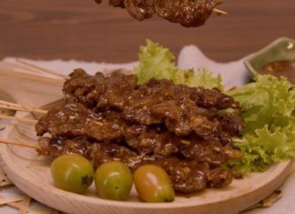 The Ultimate Guide to Thai-Style Grilling: An Herbaceous Skewer Extravaganza