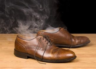 The Ultimate Guide to Eliminating Shoe Odor with Baking Soda