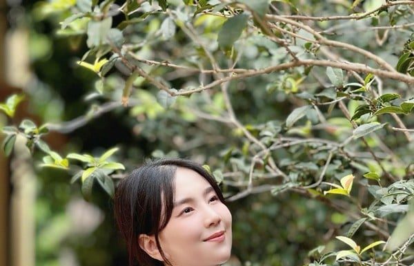 “TV Host Mai Ngọc Shares Her Secrets to Glowing Skin at 34”