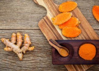 The Golden Question: Is Turmeric’s Daily Mask Safe?