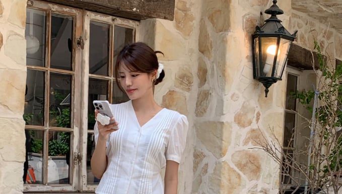 The Latest Denim Trends: 4 Styles to Flatter Your Legs