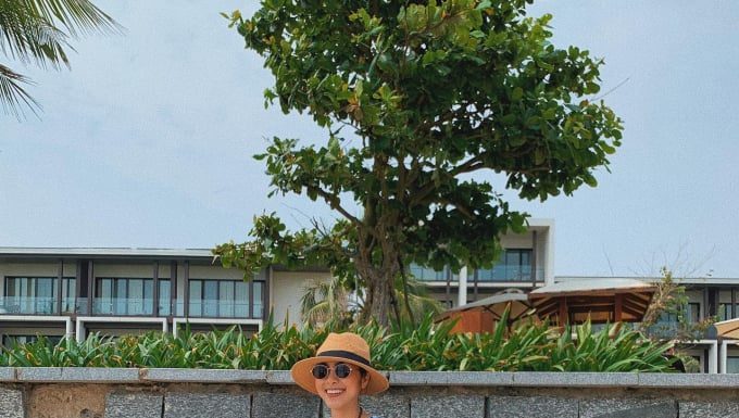 Captivating in Neutral-Hued Ensembles: Take Cues from These Four Style Icons