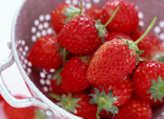 The Ultimate Guide to Selecting, Storing and Preparing Delicious Strawberries