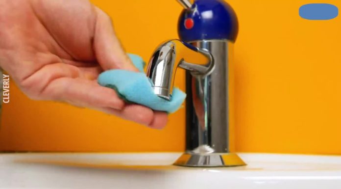 The Magic of Vinegar and Salt: A Guide to Cleaning Your Belongings