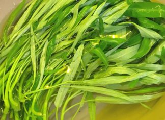 The Ultimate Guide to Cooking Perfect Water Spinach: A Crisp and Delicious Treat