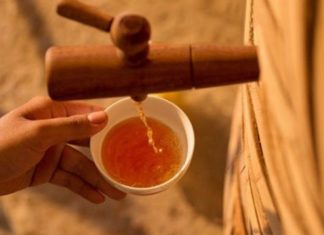 The Secret to Distinguishing Pure Fish Sauce from Adulterated: A Housewife’s Guide